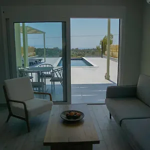 Mentoros Villa